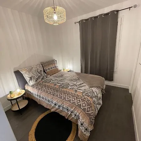 Centre Avec Garage 아파트 *