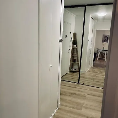 아파트 Centre Avec Garage *